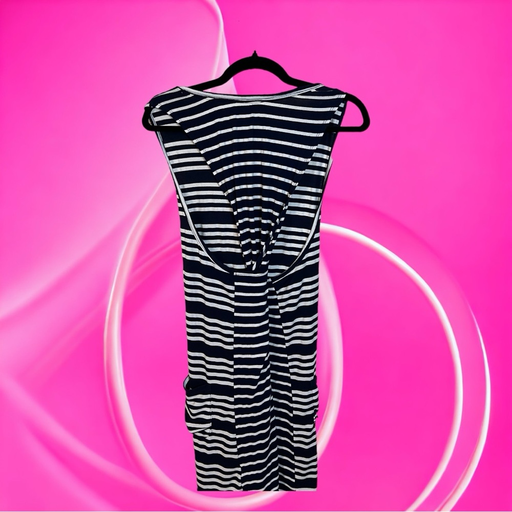 A cute Sandiva dress with pockets in extra large - Picture 6 of 6